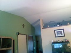0530102022-00.jpg